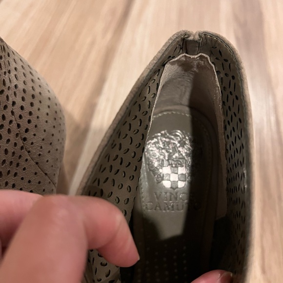 Vince Camuto Open Toe Bootie - Picture 8 of 8